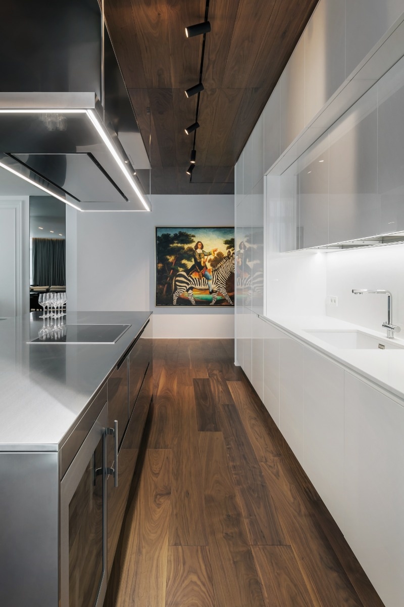 Stone Tile Canadian Showrooms Porcelain Tile, Slabs, Wood Flooring